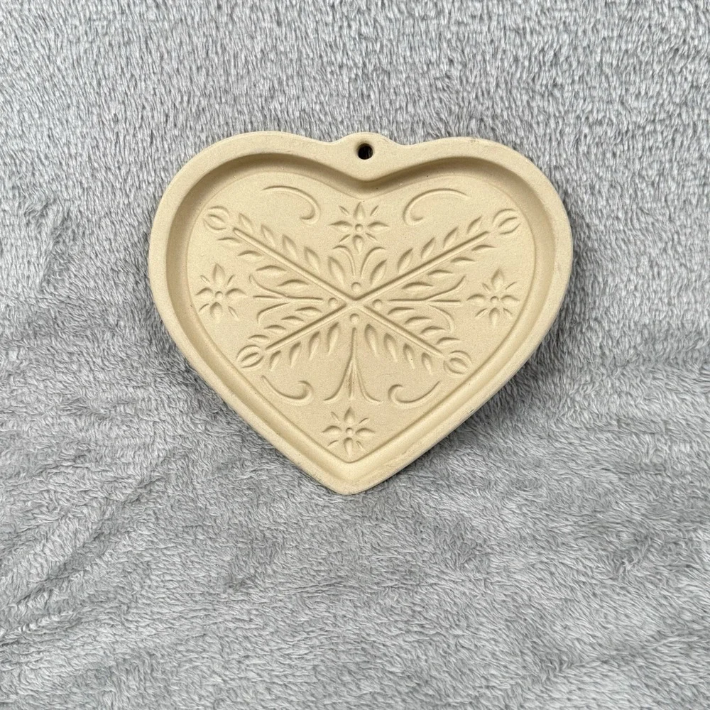 Vintage Pampered Chef Anniversary Heart Stoneware Cookie Mold Cottagecore 2000